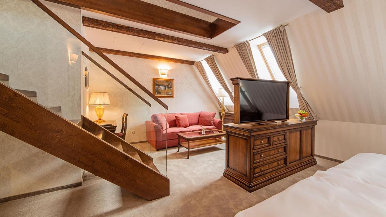 Boutique Hotel Erb - Adults Only Banská Štiavnica Szoba fotó